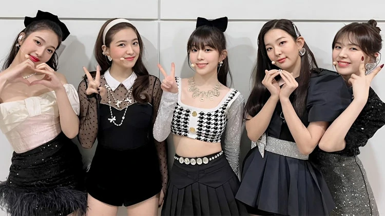 Lo siento, parece que necesitas repasar tus conocimientos sobre Red Velvet.