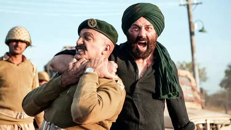 Eres Tara Singh, la valiente y decidida protagonista de Gadar 2.