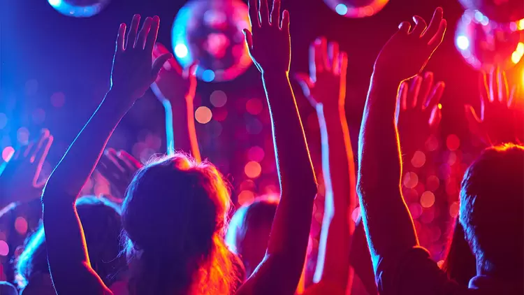 Si fueras a un baile del colegio, ¿qué es lo que más recordarías al día siguiente?