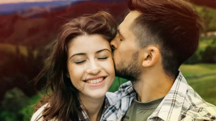 Si él pudiera _______ ella, ella viviría para siempre.