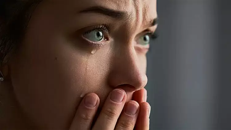 ¿Lloras o tienes ganas de llorar con frecuencia?