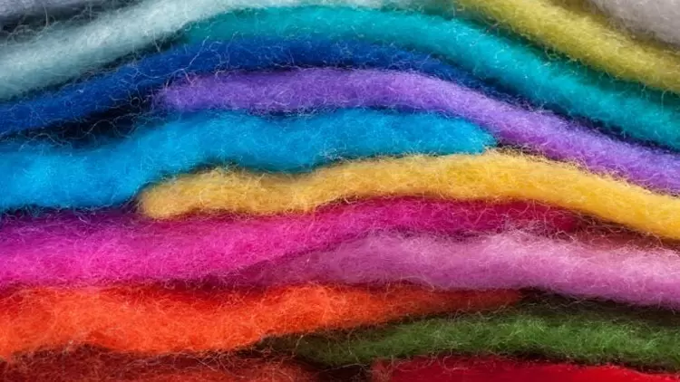 Soy sensible al tacto de las cosas.