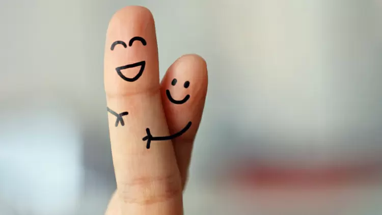 Puedo entablar nuevas relaciones con los demás a mi manera